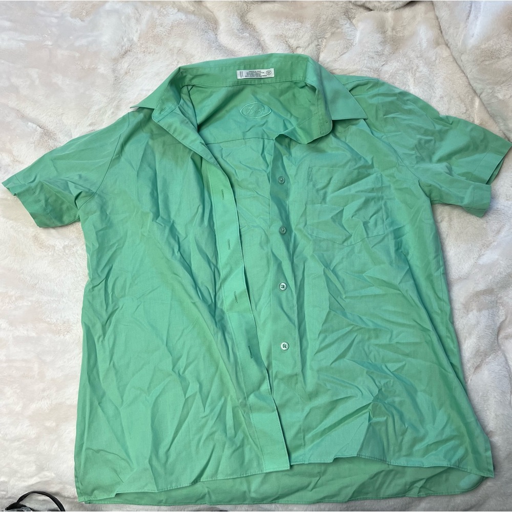 green button up shirt